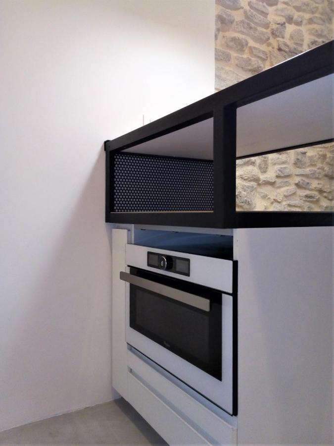 Le Petit Studio - 15 M2 - Centre Ville - Sorgue A 50 M LʼIsle-sur-la-Sorgue Eksteriør bilde