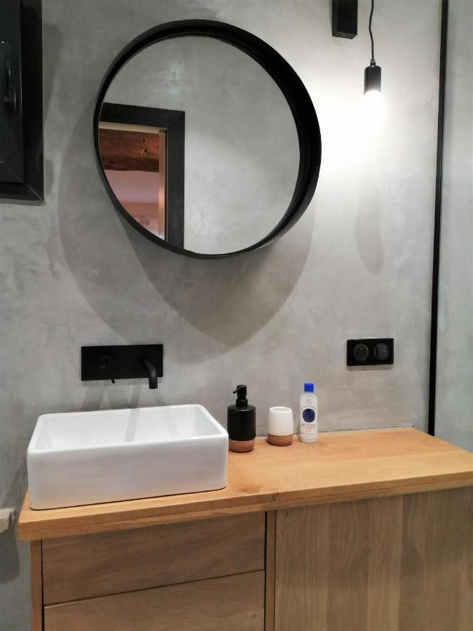 Le Petit Studio - 15 M2 - Centre Ville - Sorgue A 50 M LʼIsle-sur-la-Sorgue Eksteriør bilde