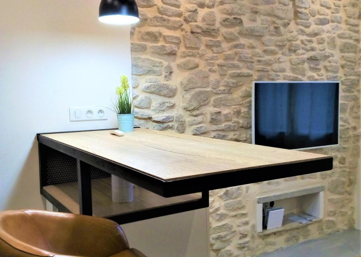 Le Petit Studio - 15 M2 - Centre Ville - Sorgue A 50 M LʼIsle-sur-la-Sorgue Eksteriør bilde